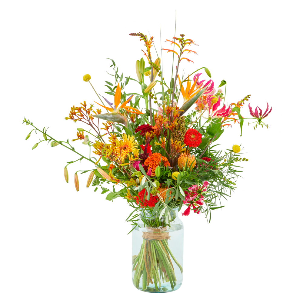 Exotisch rouwboeket met strelitzia's, gloriosa's en gerbera's in warme oranje, rode en gele tinten.