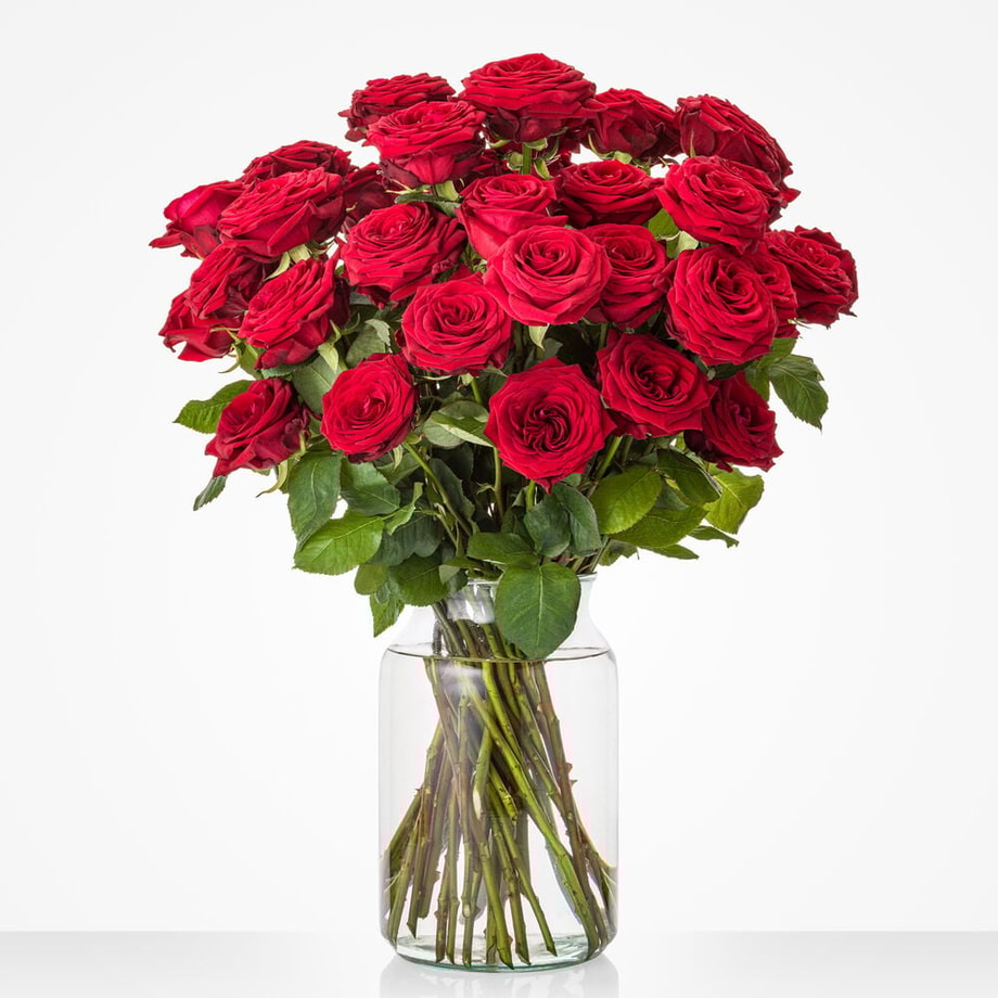 Luxe rode rozen boeket