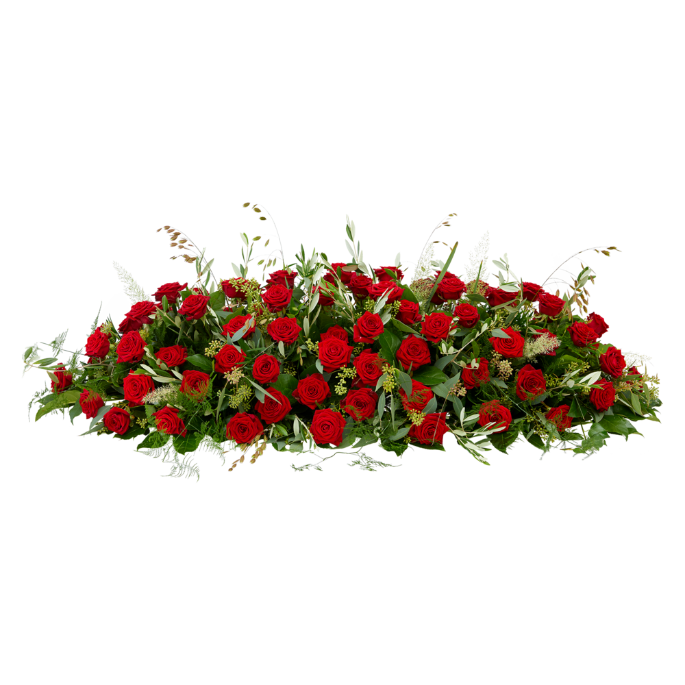 Klassieke kistbedekking met rode rozen en siergroen